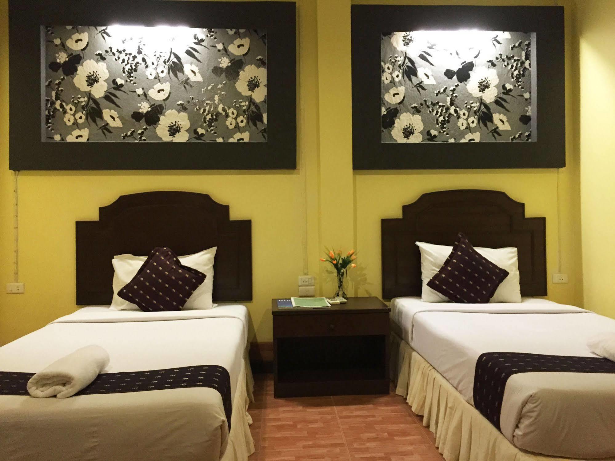 Khaolak Grand City Khao Lak Exterior foto